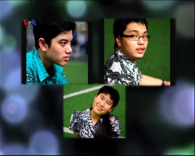 Siswa Autisme Asal Indonesia Lulus SMA di AS - VOA untuk Friends