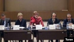 Məhkəmələrlə bağlı konfrans