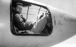 미군 조종사 척 예거가 지난 1947년 10월 ‘벨 X-1’ 비행기를 타고 마하 1의 속도, 시속 1100km로 비행하는 데 성공했다.