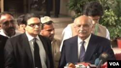 تيرکال د اکتوبر په مياشت کې سپريم کورټ دريټائرډ ائيرمارشل اصغر خان په درخواست خپله فيصله کې وئيلي وؤ دهاغه وخت صدر غلام اسحاق خان، دپوځ سرلښکر(ر) جنرل اسلم بيگ اؤ دائي ايس ائي مشر جنرال اسد دراني دائين خلاف ورزي کړې وه.