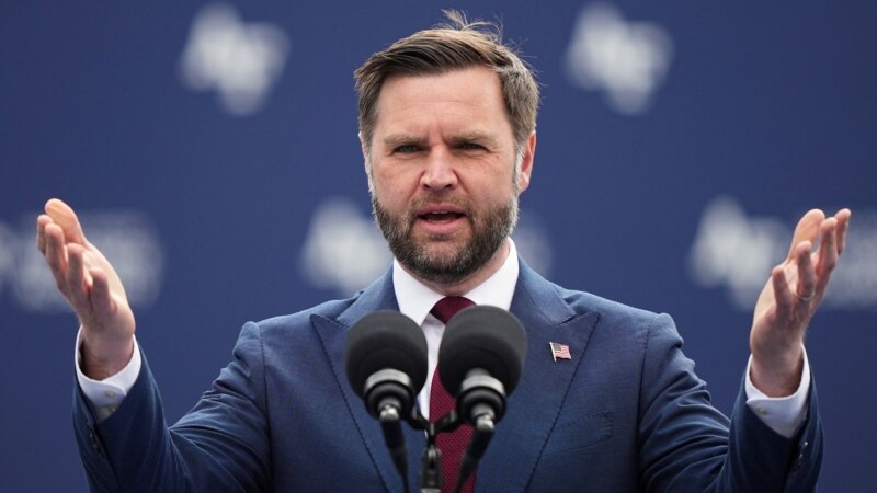 جەی دی ڤانس: بەشداری لە مەراسیمی واژۆکردنی ڕێککەوتن لەگەڵ ئێران دەکەم؛ ڕەنگە ترامپ بەشداری بکات
