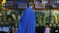 هرات کې د یو بازار تصویر