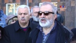 «Սասնա ծռերի» աջակիցները փակեցին Արշակունյաց պողոտան՝ պահանջելով Արմավիրի բանտ տեղափոխել զինված խմբի անդամ երկու հացադուլավորներին