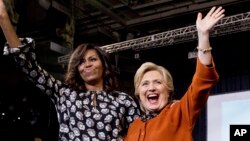 Matar Shugaban kasar Amurka Michelle Obama da Hillary Clinton