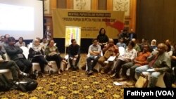 Dialog terbuka mengenai Papua yang digelar Amnesty International Indonesia di sebuah hotel di Jakarta, Kamis, 14 Februari 2019. (Foto: VOA/Fathiyah)