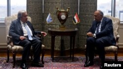 Wezîrê Derve yê Misrê Sameh Şukrî û Sekreterê Giştî yê UN Antonio Guterres li Qahîrê 24.03.2024