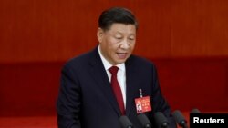 Kineski predsjednik Xi Jinping govori tokom ceremonije otvaranja 20. Nacionalnog kongresa Komunističke partije Kine, u Velikoj dvorani naroda u Pekingu, Kina, 16. oktobra 2022. (REUTERS/Thomas Peter)