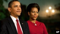 صدر اوباما اور خاتون اول کی انتخابی مہم پر روانگی