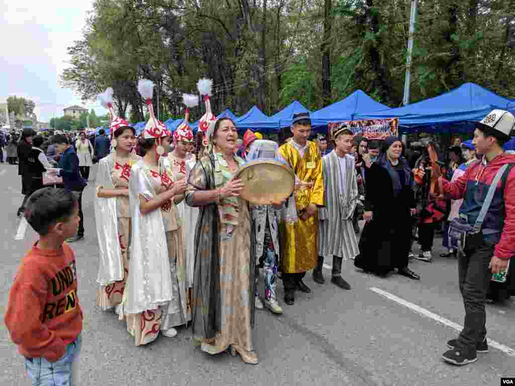 Qirg’izistonning O’sh shahrida 20-21-aprel kunlari “O’sh - Turk dunyosining madaniy poytaxti” nomli xalqaro festival bo’lib o’tdi. 