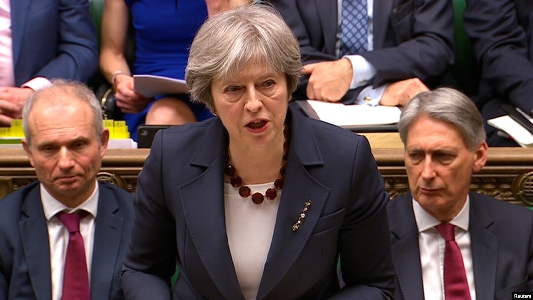 PM Inggris Theresa May memberikan pidato di hadapan parlemen Inggris, Rabu (14/3). 