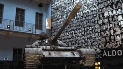 E kaluara sovjetike kujtohet në një muze të Hungarisë