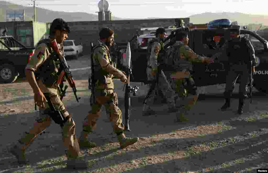 &nbsp;2011ء سے مرحلہ وار نیٹو فورسز سے ذمہ داریاں منتقل کرنے کا عمل شروع کیا گیا تھا۔