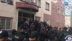 HDP’ye Açlık Grevi Baskını