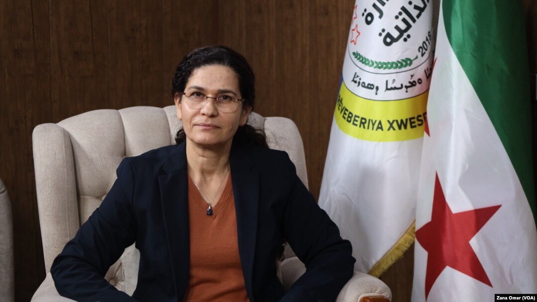 Diplomata kurd Îlham Ehmed