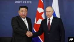 Susret severnokorejskog lidera Kim Džong Una i predsednika Rusije Vladimira Putina na dalekom istoku Rusije u septembru 2023. godine (Vladimir Smirnov, Sputnik, Kremlin Pool Photo via AP)