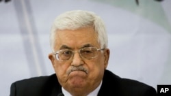 Presiden Palestina Mahmoud Abbas menghadiri pertemuan Komite Sentral Organisasi Pembebasan Palestina (PLO) di kota Ramallah, Tepi Barat, Maret 2015. (AP/Majdi Mohammed)