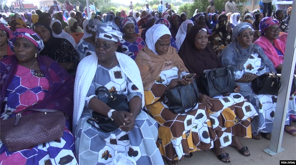 Bikin Baje Koli Na Kungiyar Matan Nijar CONGAFEN A Yamai wasu mata da suka halarci taron &nbsp;kungiyar a birnin Yamai, Nuwamba 27, 2017