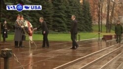 Manchetes Americanas 23 de Outubro: John Bolton, prestou homenagem a soldados russos tombados na Guerra Mundial II