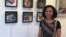 Pelukis Dian Paramita di Amerika dan hasil karya lukisannya (Dok: VOA)