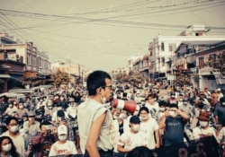 Ko Tayzar San rallies a crowd during anti-coup protests in Mandalay, Myanmar, 2021. (Courtesy photo)