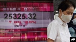 Indeks saham Hong Kong di Bursa Efek Hong Kong, Selasa 18 Agustus 2020. 