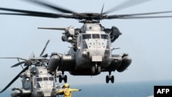 Američki helikopteri CH-53E Super Stallion (Foto: Handout / US NAVY / AFP) 
