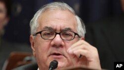 El sábado 7 de Julio, Braney Frank del partido demócrata, formalizó legalmente su relación con su pareja de hace cinco años, Jim Ready