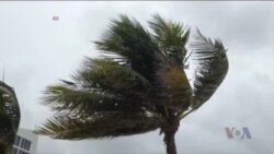 飓风马修穿过巴哈马即将进入美国佛州