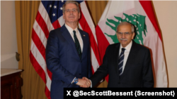 اسکات بسنت، وزیر خزانه‌داری آمریکا در دیدار با نواف سلام، نخست‌وزیر لبنان