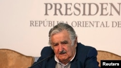 El presidente José Mujica dijo que los seis detenidos podrán quedar o irse del país cuando lo quieran hacer. 