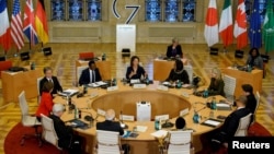 七国集团成员国的外交部长们在德国明斯特举行会谈。（2022年11月4日）