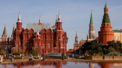 Tembok Kremlin dan Museum Sejarah Negara di pusat Kota Moskow, Rusia, 21 Agustus 2024. (Foto: Maxim Shemetov/Reuters)