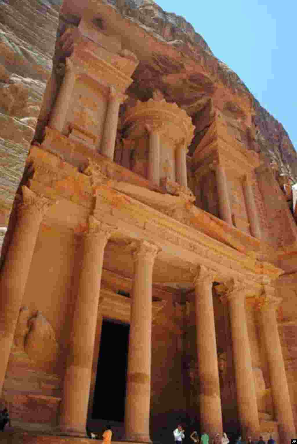 Unforgettable Trip to Petra, Jordan - a World Heritage Site