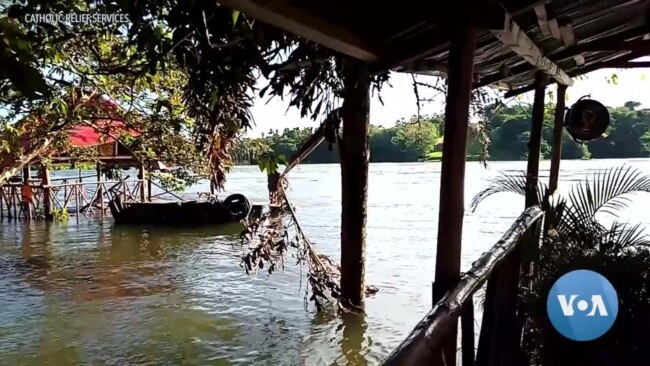 Uganda Town Struggles Under Weight of Floods, Pandemic