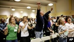 Dinsizlar boradigan "cherkovlar" - Navbahor Imamova 