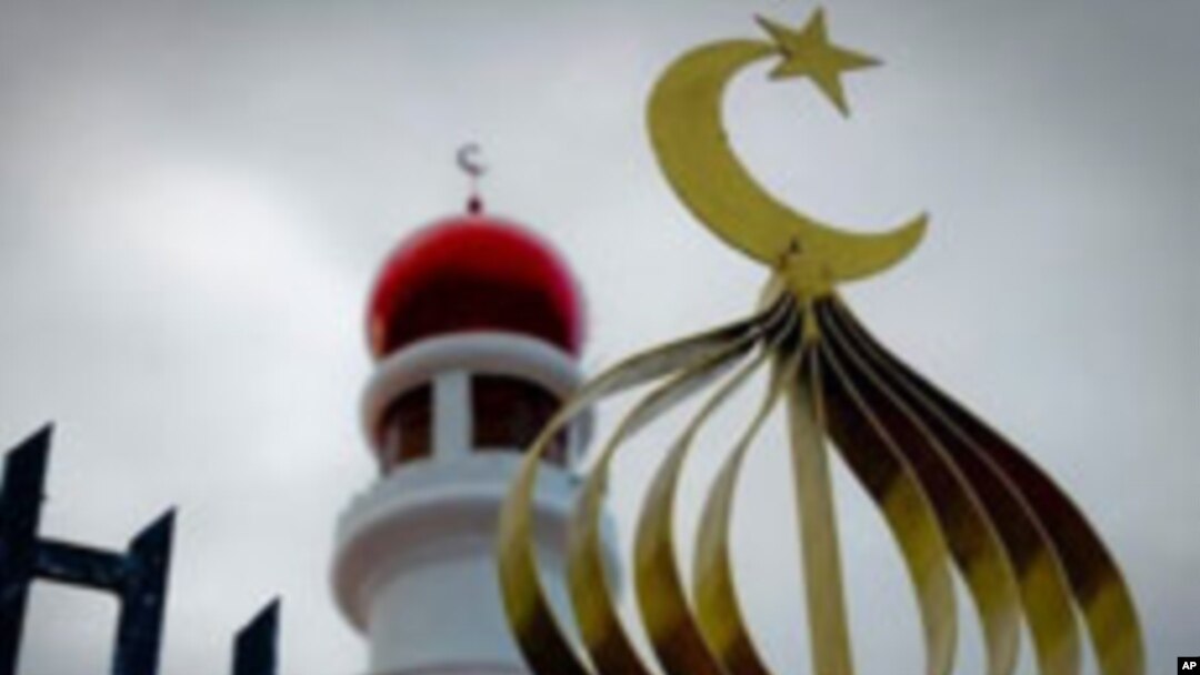 Amuuraha Islaamka: Muran ka dhashay Kulan Kaniisad Ka Dhacay
