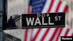 미국 뉴욕시 월스트리트 도로 표지판. 