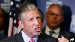 Patrick J. Lynch, president of the Patrolmen's Benevolent Association of the City of New York, gestures while speaks during a press conference regarding New York City police officer Daniel Pantaleo, Aug. 2, 2019, in New York. 