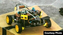 Purwarupa Agrowbot yang siap dikembangkan. (Foto: Agrowbot)