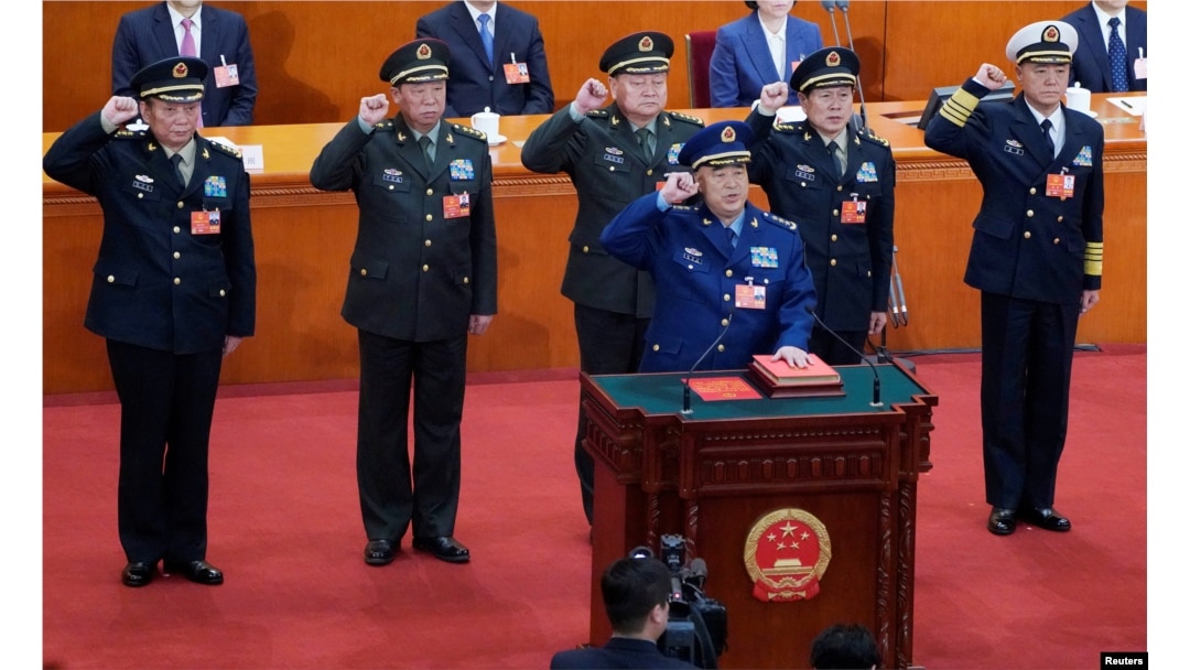 中共和中国中央军委成员（14图）