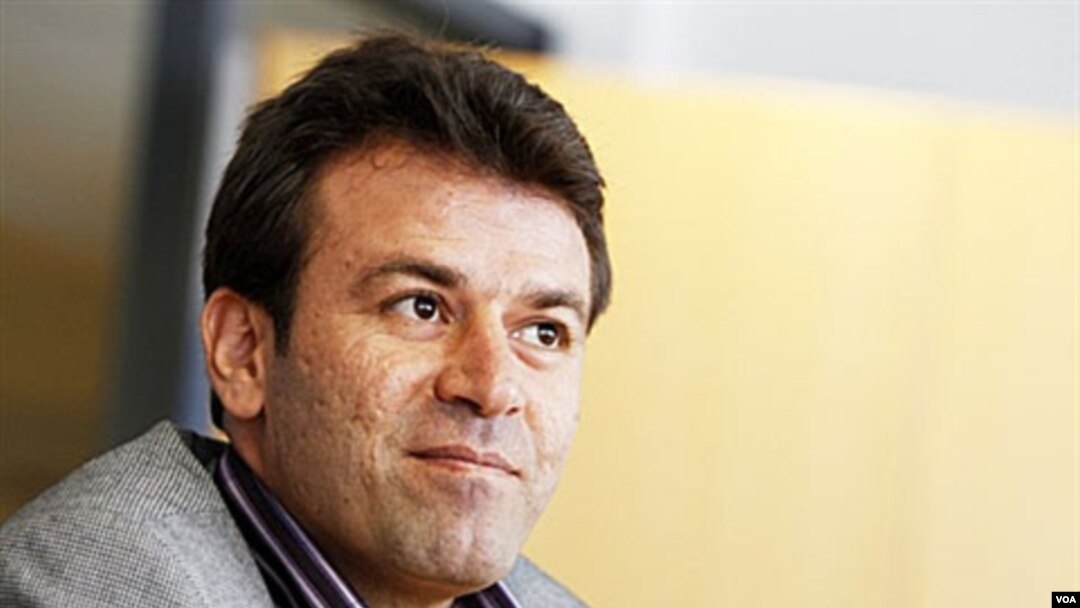 Mohammad Mostafaei, pengacara Sakineh Mohammadi Ashtiani, berbicara di Oslo, 8 Agustus 2010. Mostafaei mendapatkan suaka politik dari pemerintah Norwegia.
