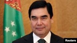 Presiden Turkmenistan Kurbanguly Berdymukhamedov telah berkuasa selama 10 tahun (foto: dok).