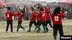 Beberapa anggota tim sepakbola putri Afghanistan (foto: dok). 