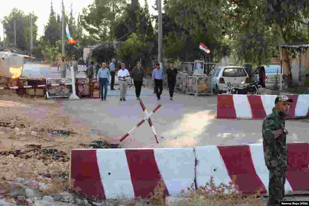 Her&#234;ma Şehba Ya Ko&#231;ber &#219; Derbider&#234;n Efr&#238;n&#234; T&#234; Dorp&#234;&#231;kirin