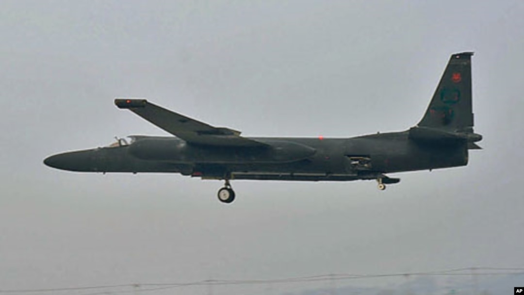 A U-2 flies at low altitude on an overcast Korean morning, Osan Air Base, South Korea, December 2011.