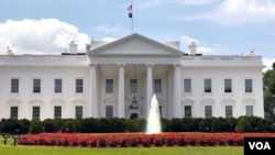 资料照片: 白宫 (2025年7月26日)