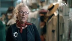 Helen Uffner - ABŞ-da ən böyük qədim paltar və aksessuar kolleksiyasının sahibi