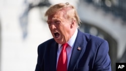 Президент США Дональд Трамп під час відповіді на запитання журналістів у Білому домі, 23 жовтня 2026.