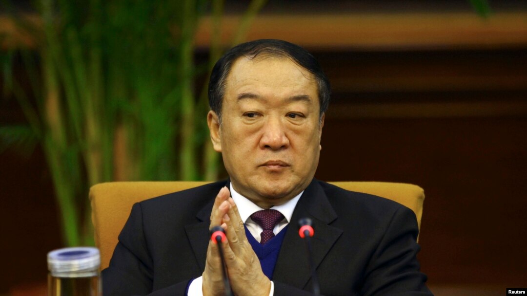 Su Rong, mantan pemimpin partai di provinsi Jiangxi dan wakil ketua Kongres Permusyawaratan Rakyat China, yang terjebak kasus korupsi.