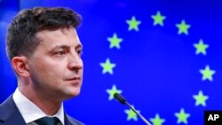 Президент Володимир Зеленський під час першого офіційного закордонного візиту до Брюсселя 5 червня 2019 р.